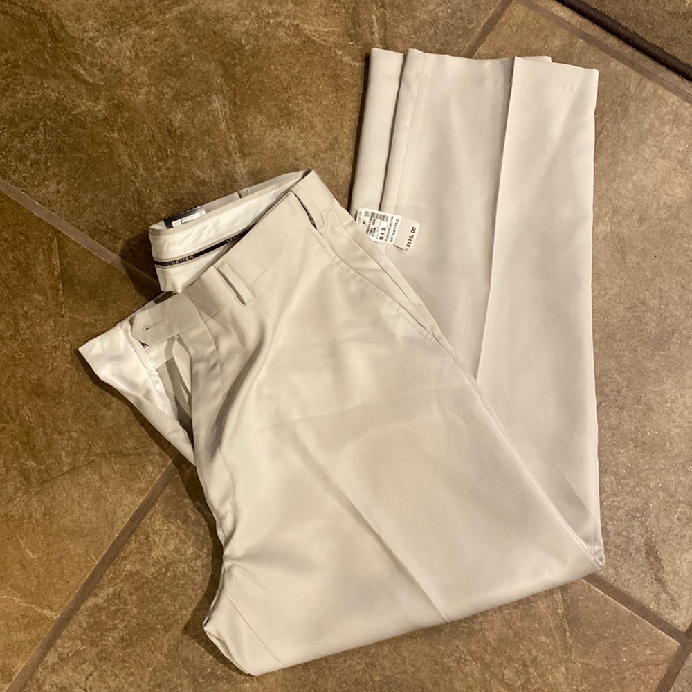 Leadbetter light khaki golf pants 36 x 30